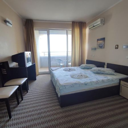 Europroperties Nikea Park 金沙 外观 照片