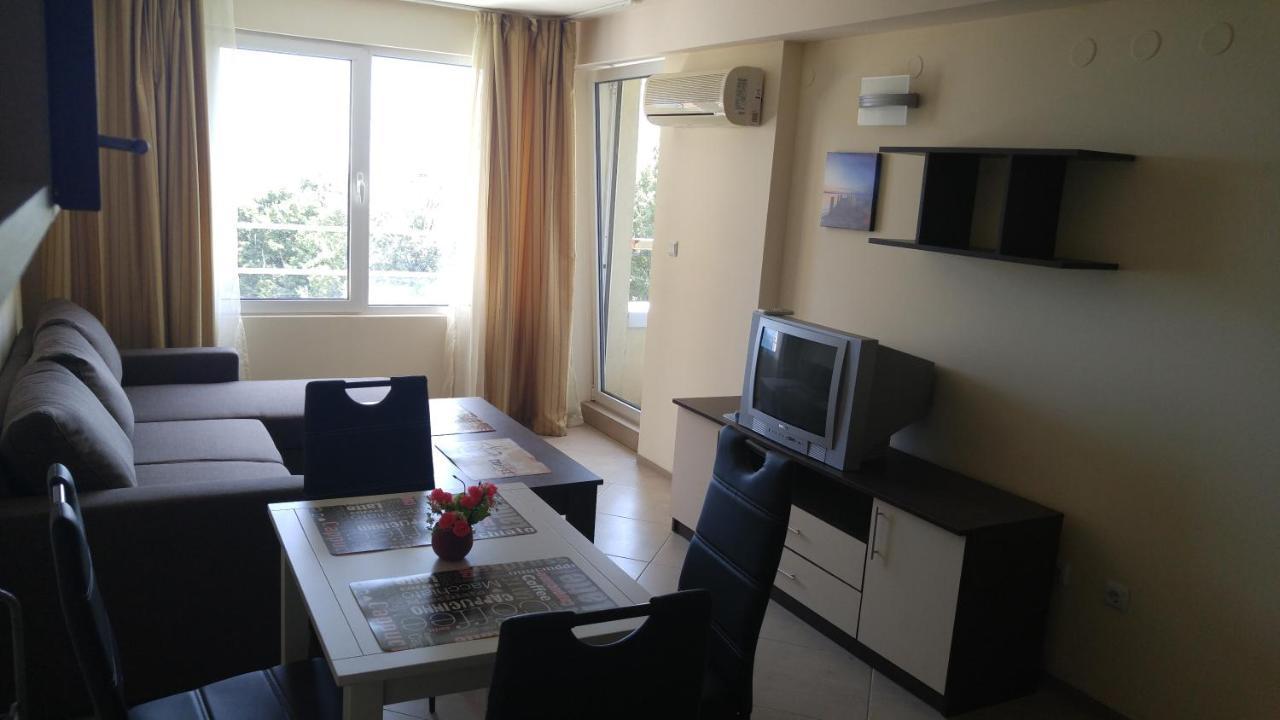 Europroperties Nikea Park 金沙 外观 照片