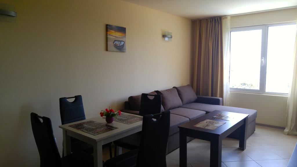 Europroperties Nikea Park 金沙 外观 照片