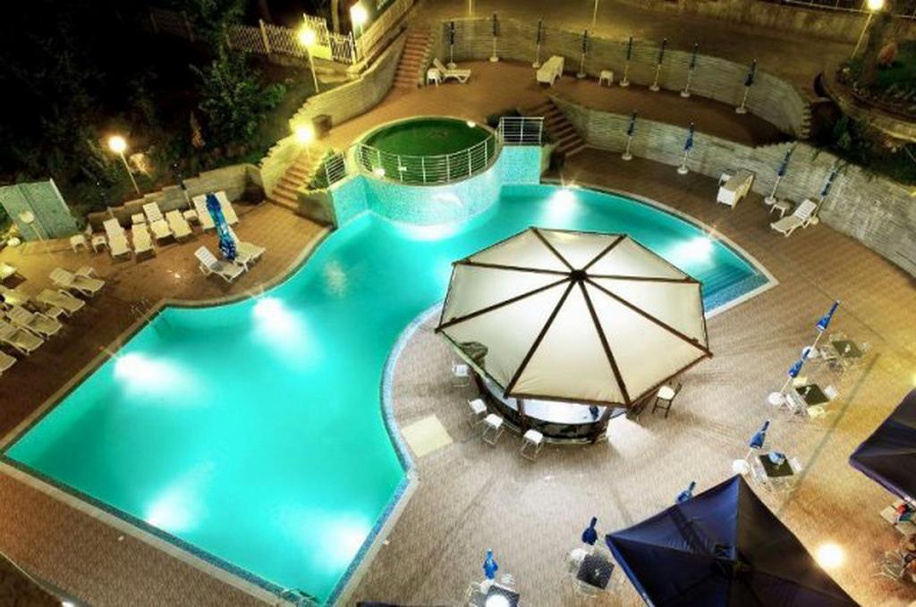 Europroperties Nikea Park 金沙 外观 照片